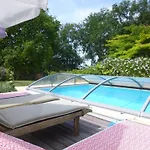 Komfort- Ruhe- Privater Pool- Ev-ladestation By Interhome * Lanquais