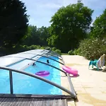Σπίτι διακοπών Komfort- Ruhe- Privater Pool- Ev-ladestation By Interhome Lanquais