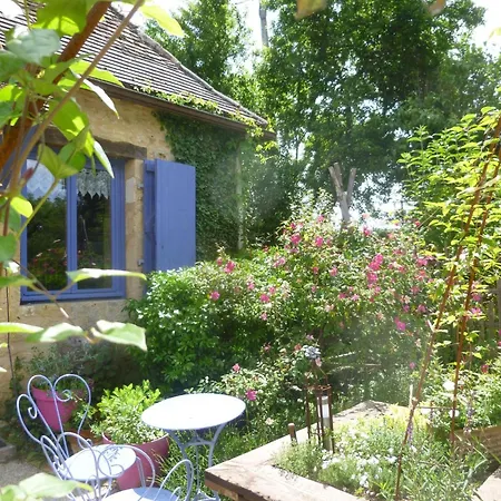 Komfort- Ruhe- Privater Pool- Ev-ladestation By Interhome Lanquais